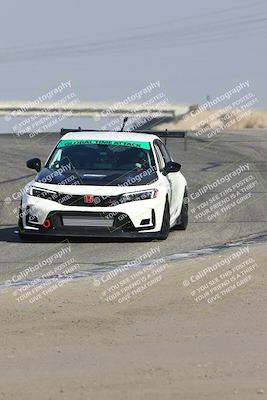 media/Nov-10-2024-GTA Finals Buttonwillow (Sun) [[9486b6e4c5]]/Group 3/Session 2 (Grapevine Exit)/